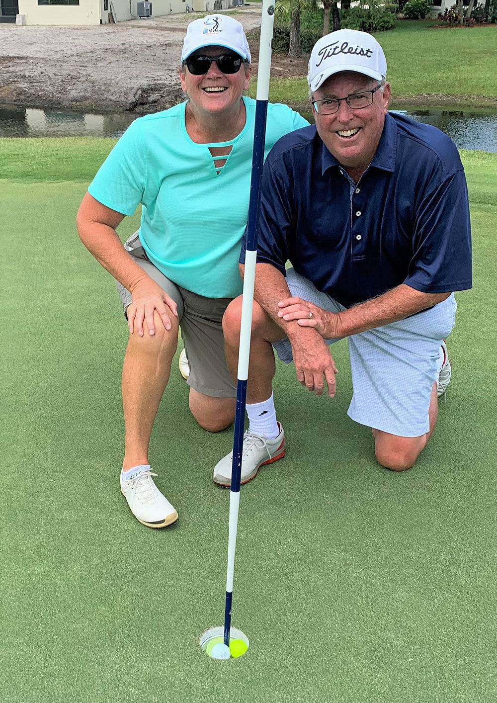 Steve Howe & Carolyn Barnett-Howe | Back-to-back aces